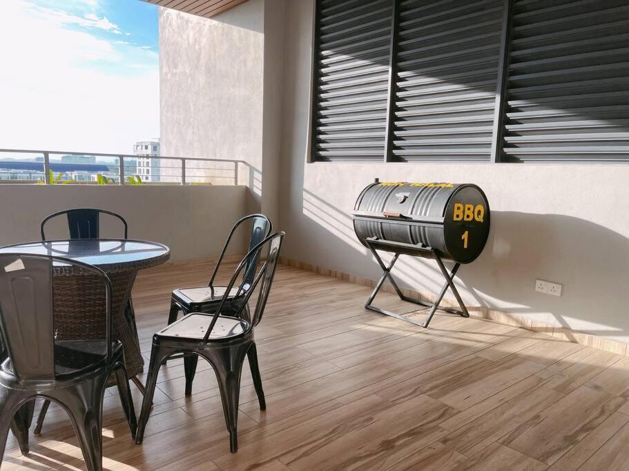 Ferienwohnung Atlantis Premium 4-10Pax/5 Min To Jonker&Town Pool Malacca Exterior foto
